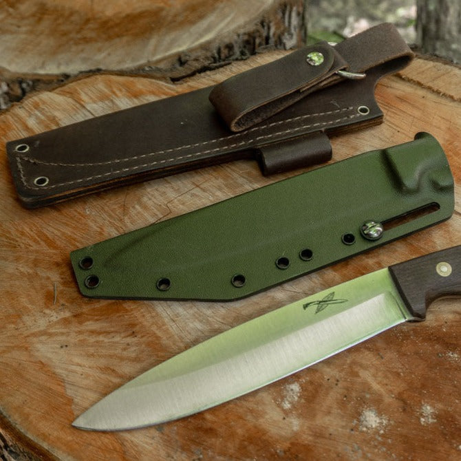 Shemanese Sheath Options in leather or Kydex