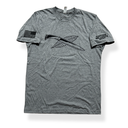 Light Gray T-Shirt – Stylish and breathable light gray t-shirt, perfect for layering or wearing solo in outdoor settings.