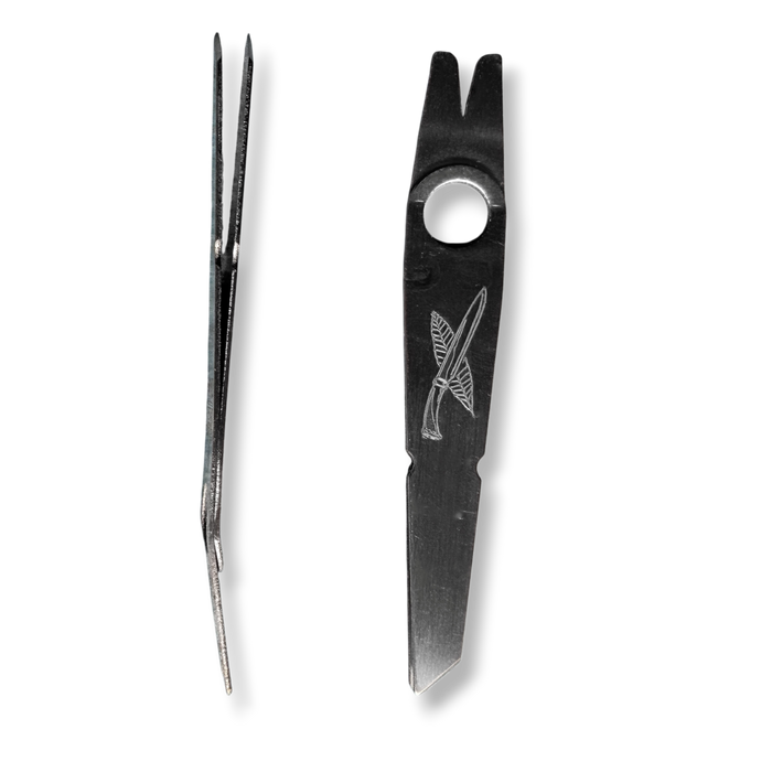 (Pre-Order) NRS Expedition Tweezers | Built for ticks, splinters, thorns, wound debris, and field first aid