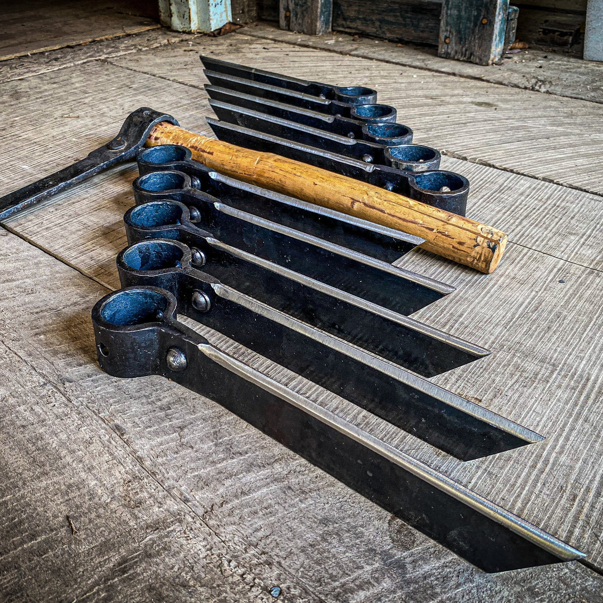 Hand-Forged Froe for Wood Splitting – Made in the USA